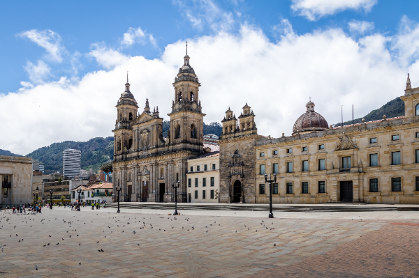 Enchanting-Travels-Colombia-Tours-Bogota-City-Bolivar-Squarea.jpg